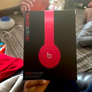 Beats solo HD by dr.Dre